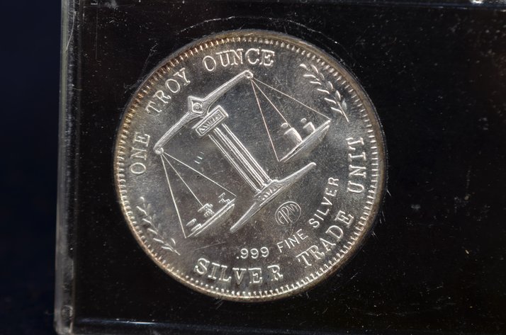 Image for 1993 1 oz APM Morgan Silver Round