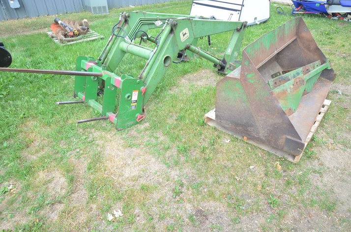 Image for John Deere 148 Loader