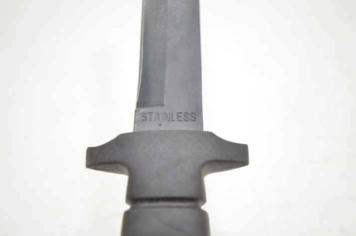 Image for (6) Fixed Blade Knives And Honing Steel