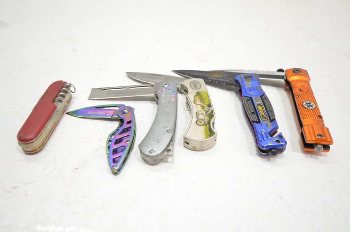 Image for (6) Folding Knives And Multi Tool