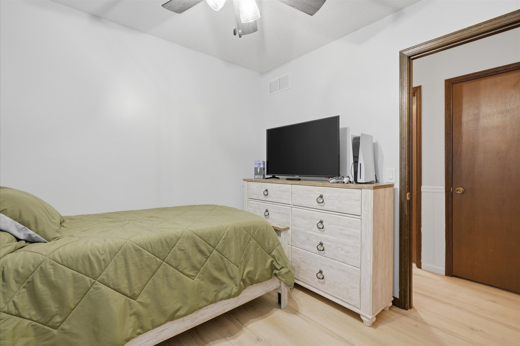 Image for 213 Thomas St. Weston, MO. 64098