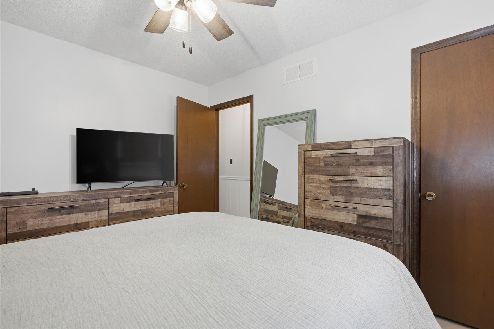 Image for 213 Thomas St. Weston, MO. 64098