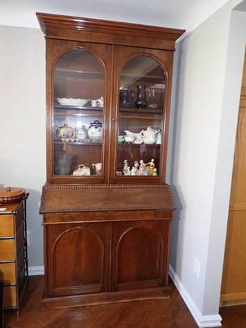 Image for Tom + Karen Anderson Moving Auction - Welland