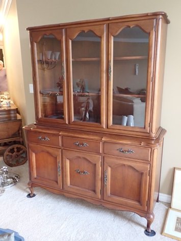 Image for Moving Auction for Nancy Watson - Guelph