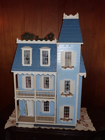 Image for Jeanette Julie Moving Auction - Kitchener