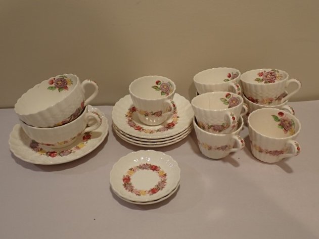 Image for Vintage Copeland Spode Cups and Saucers