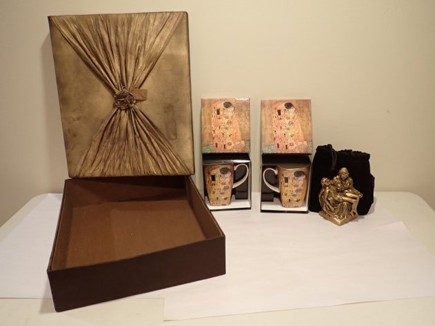 Image for Vintage Gift box and more