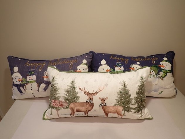 Image for Christmas Throw Pillows