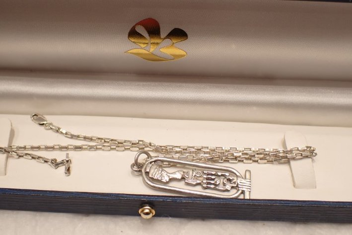 Image for Sterling Chain