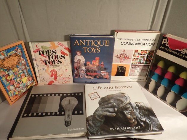 Image for Art & Collector Themed Books _