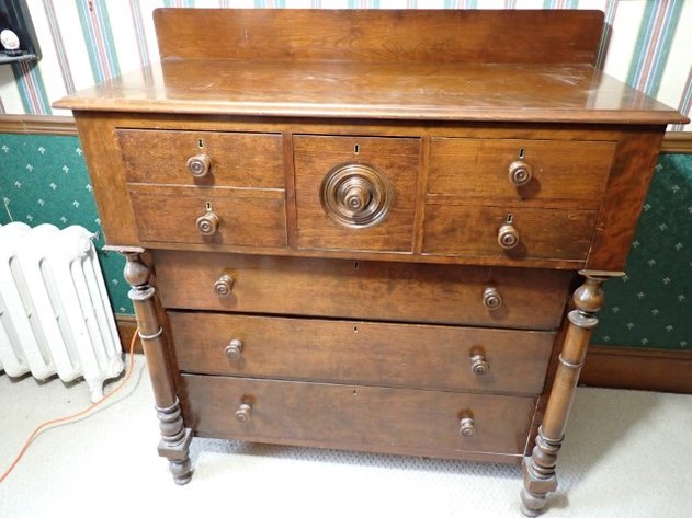 Image for Bonnet Dresser Circular Knobs