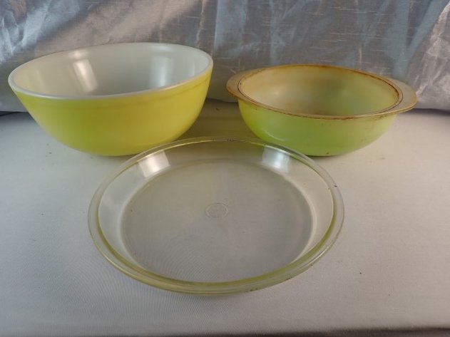 Image for Vintage Yellow Pyrex Mixing Bowl W