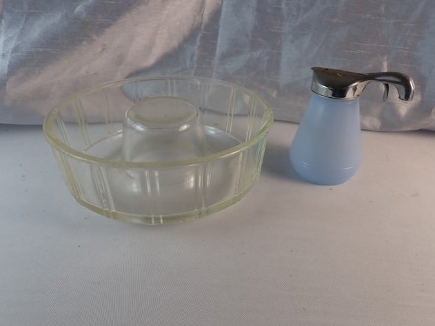 Image for Vintage Glasbake Queen Anne Baking Dish