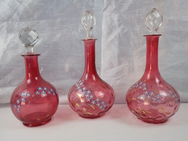 Image for 3 Decanters in Cranberry