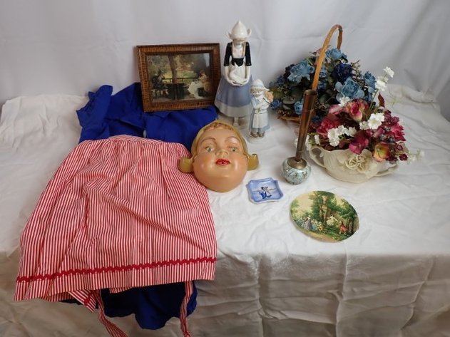 Image for Dutch-Themed Decor