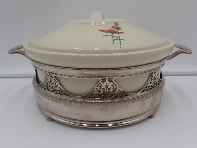 Image for Royal Rochester Royalite Red Poppy Serving Dish