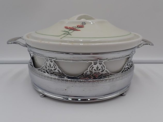 Image for Royal Rochester Royalite Red Poppy Serving Dish