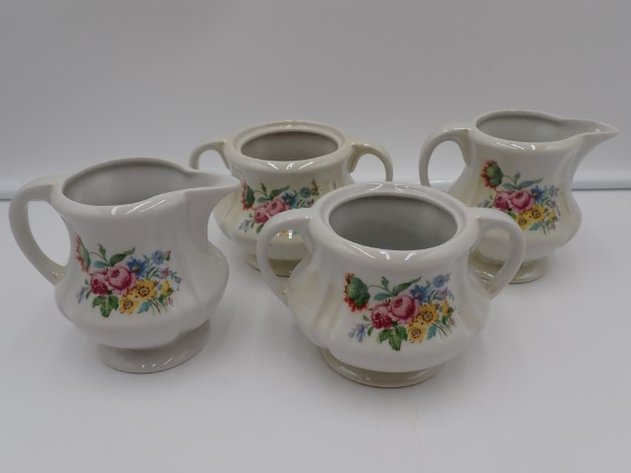 Image for Royal Rochester 2 Cream & Sugar Set