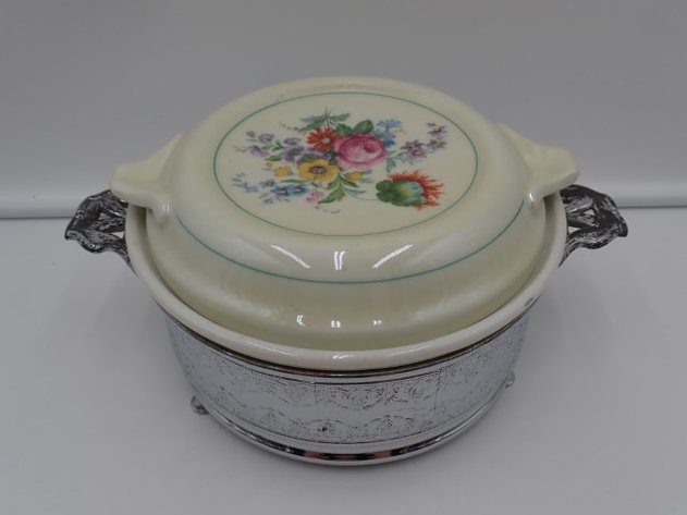 Image for Royal Rochester Fraunfelter Casserole Dish