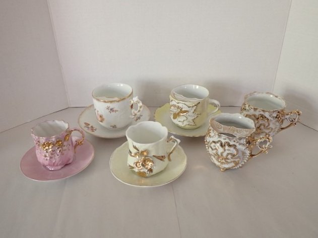 Image for Vintage/Antique Teacups & Saucers