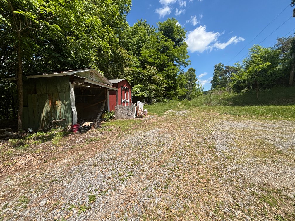 Image for Oscar E. Tate * Auction Sat. July 25 @ 10 A.M. * 17369 Buffalo Pond Rd. Bristol, VA