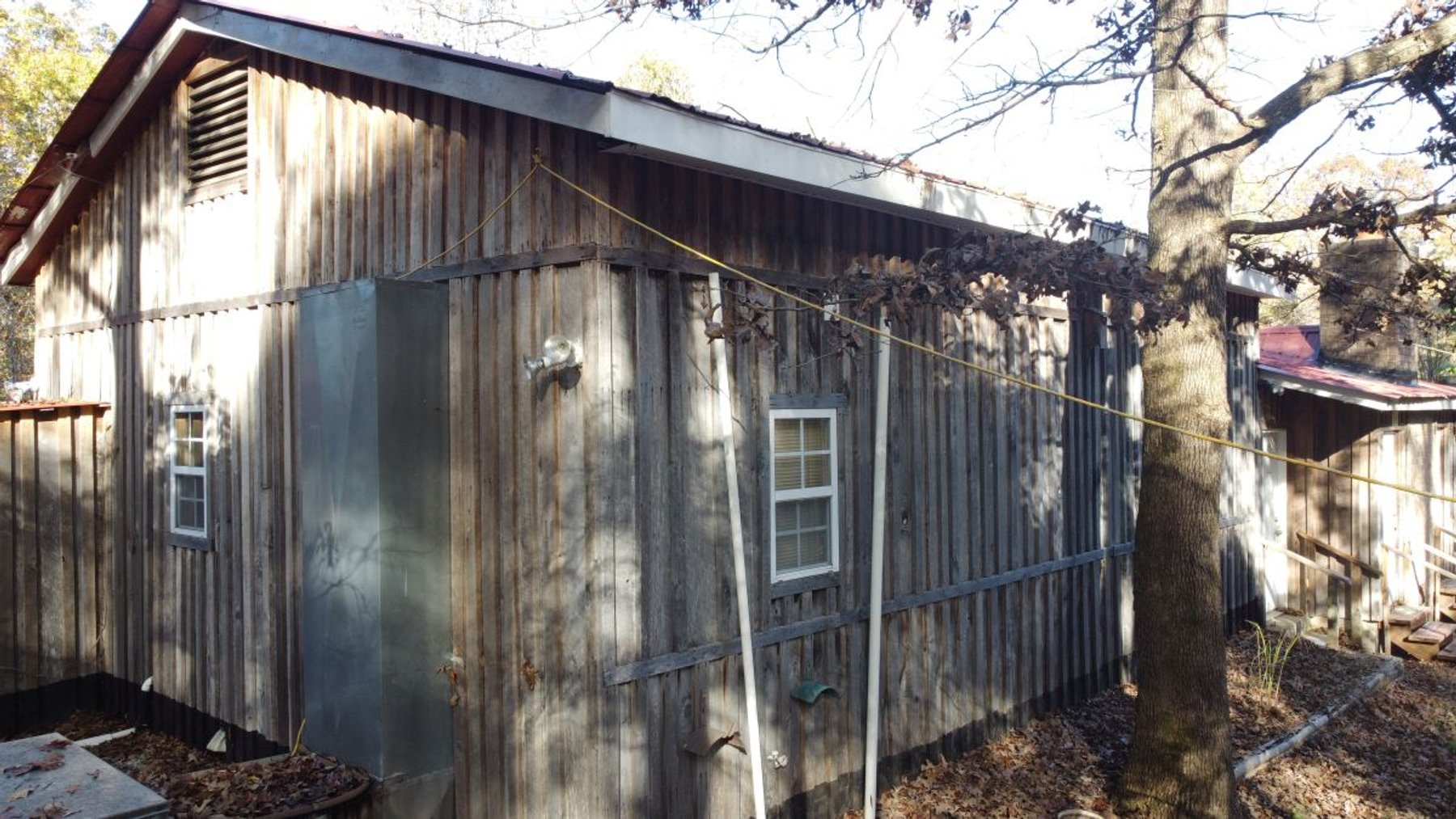 Image for Rustic Retreat / Country Getaway on 16+ Acres 1 Hour West of Nashville