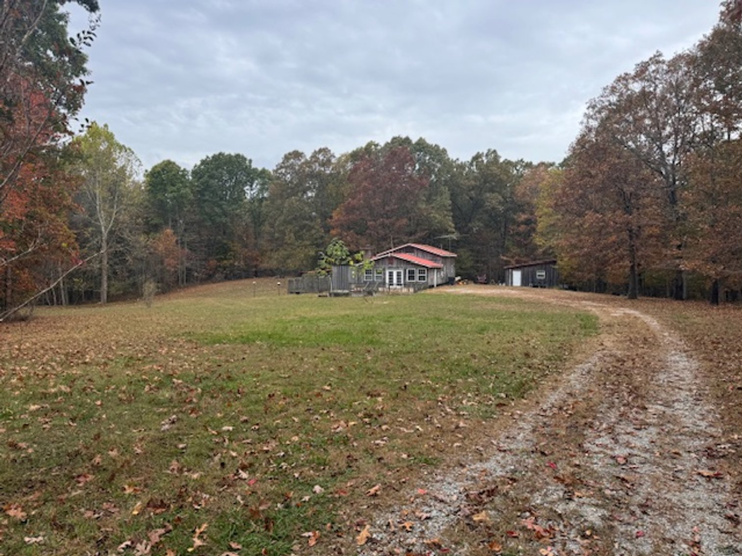 Image for Rustic Retreat / Country Getaway on 16+ Acres 1 Hour West of Nashville