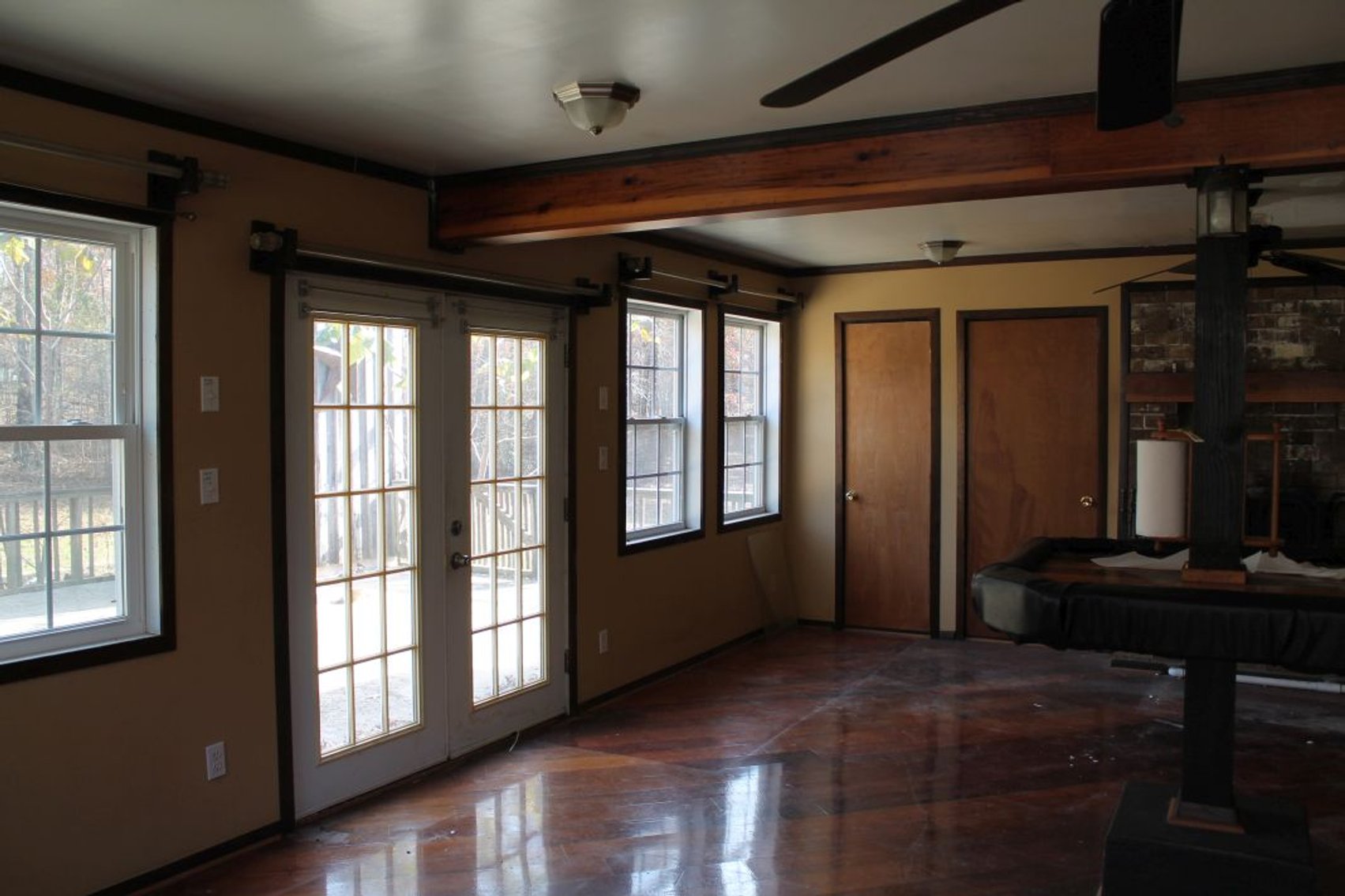 Image for Rustic Retreat / Country Getaway on 16+ Acres 1 Hour West of Nashville