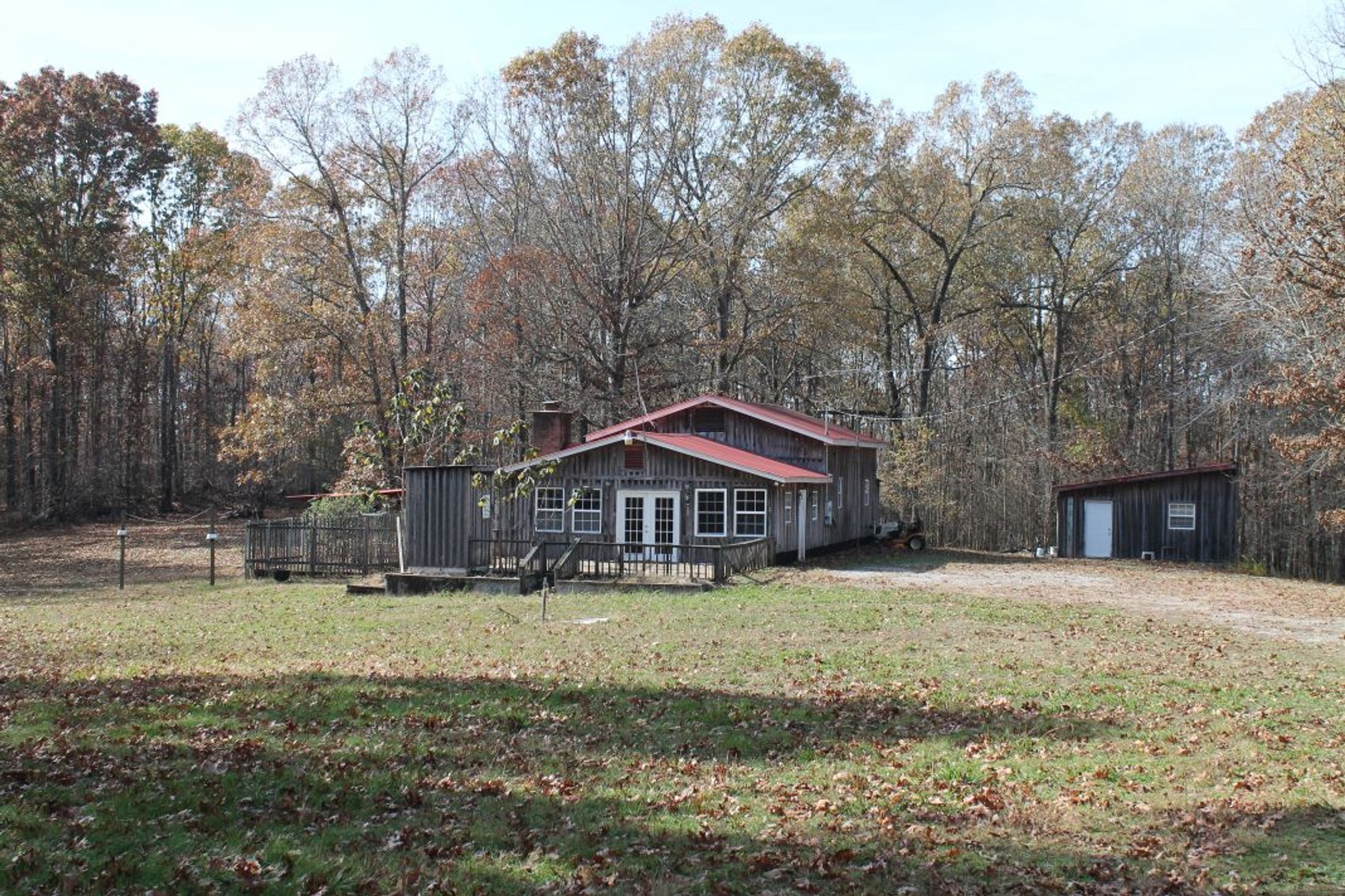 Image for Rustic Retreat / Country Getaway on 16+ Acres 1 Hour West of Nashville