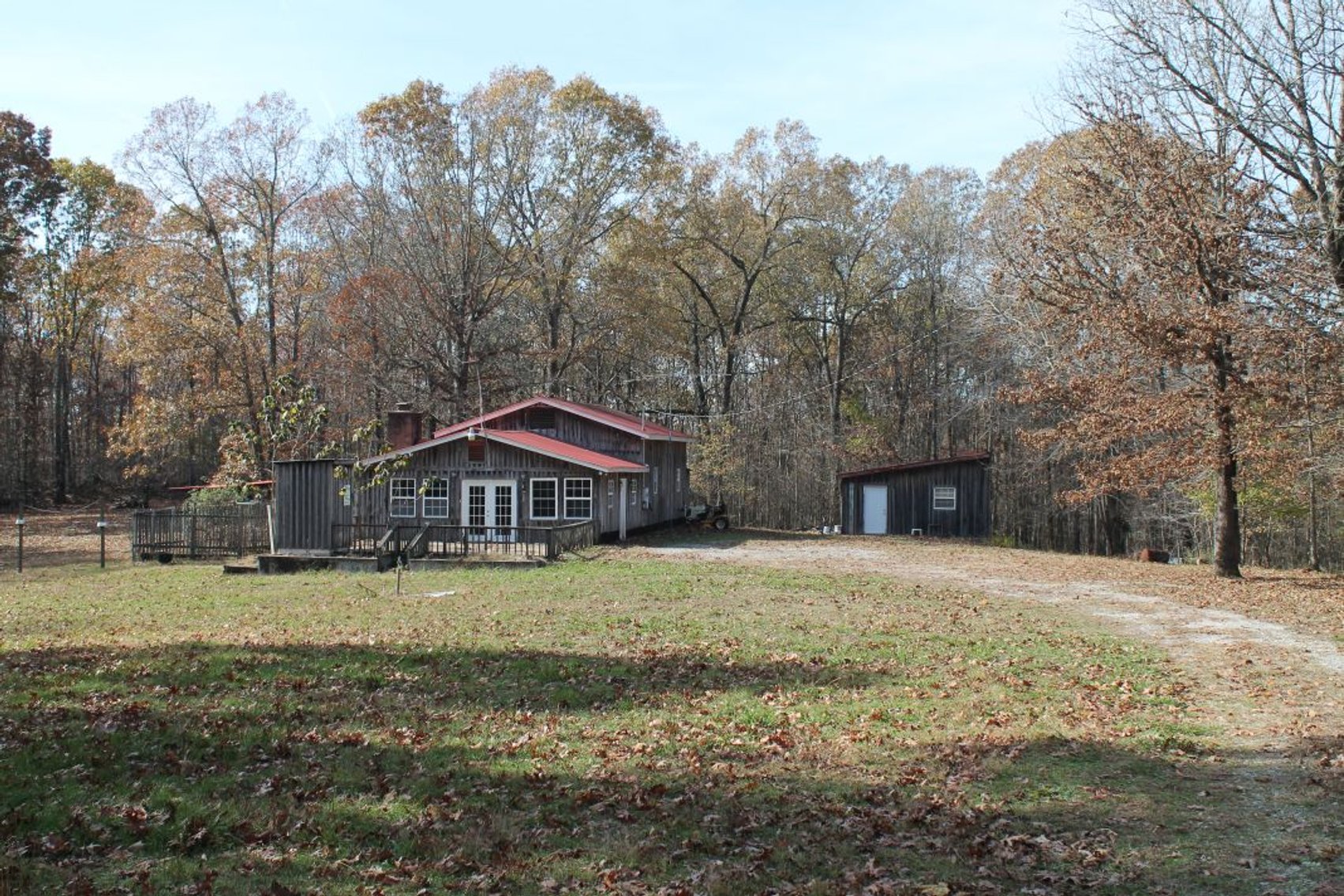 Image for Rustic Retreat / Country Getaway on 16+ Acres 1 Hour West of Nashville
