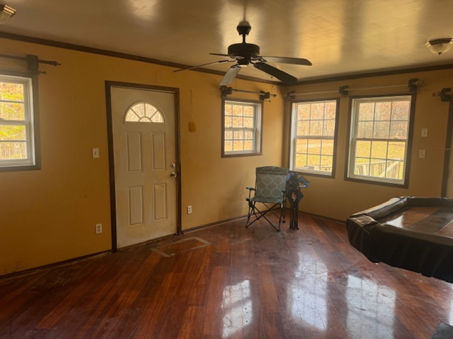 Image for Rustic Retreat / Country Getaway on 16+ Acres 1 Hour West of Nashville