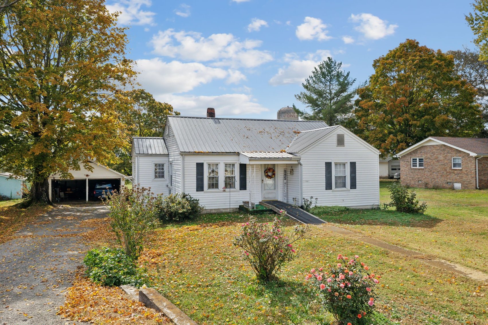 Image for Charming Cozy Cottage Nestled in Shipp's Bend - 2 Bedrooms