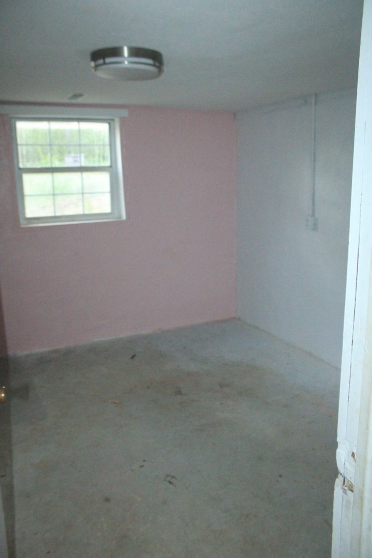 Image for House and 4.4 acres - Summertown Hwy - Lewis County