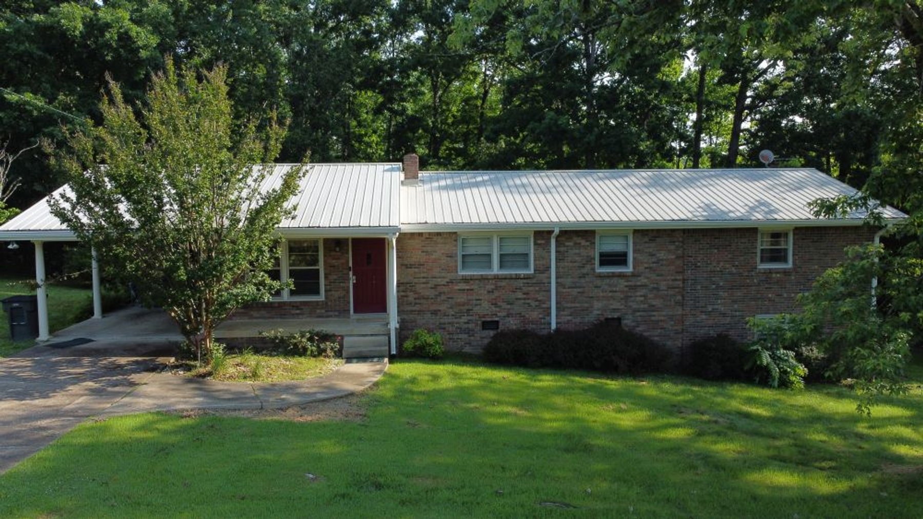 Image for Estate Auction - Brick Residence in Centerville - 1416 Oakmont Circle