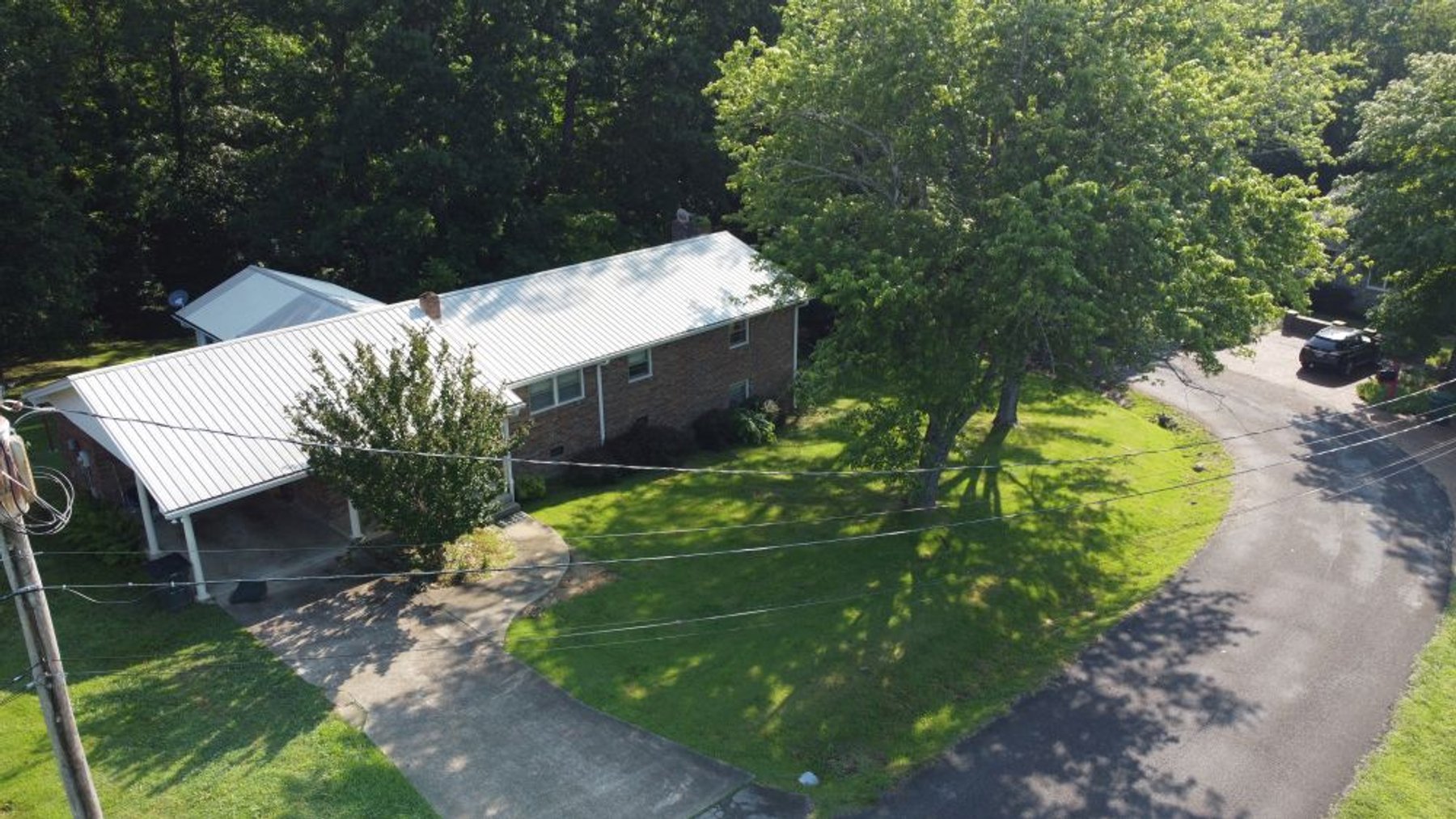 Image for Estate Auction - Brick Residence in Centerville - 1416 Oakmont Circle