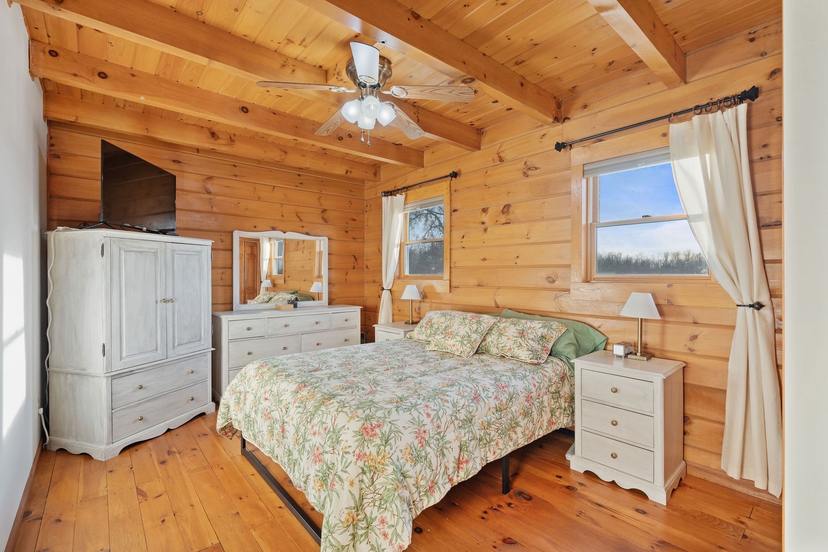 Image for 53 acre Sanctuary on Pretty Creek w/ Log Home