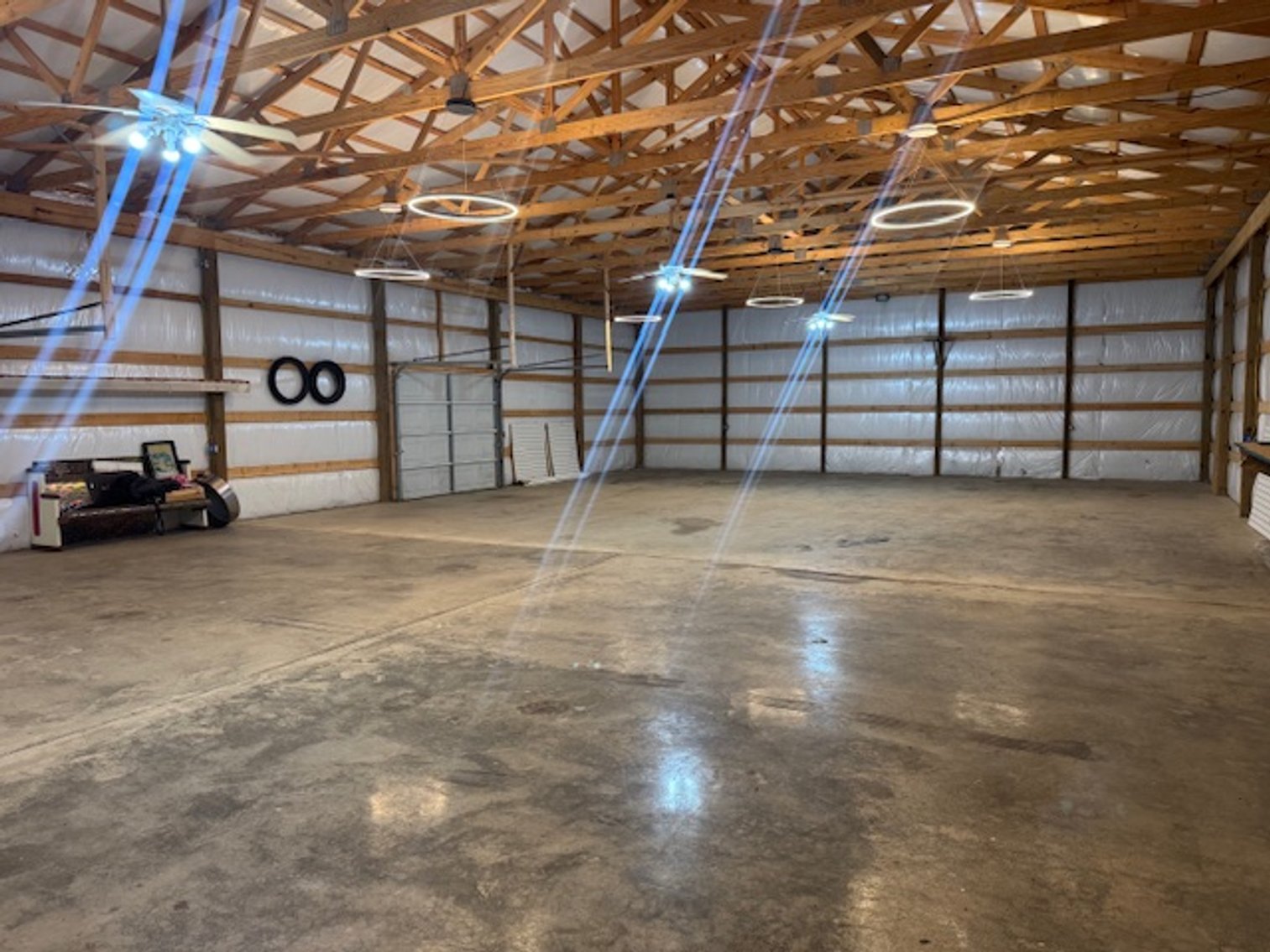 Image for Large Open Shop - 4,000 sq ft - Ideal for Multiple Uses - Centerville