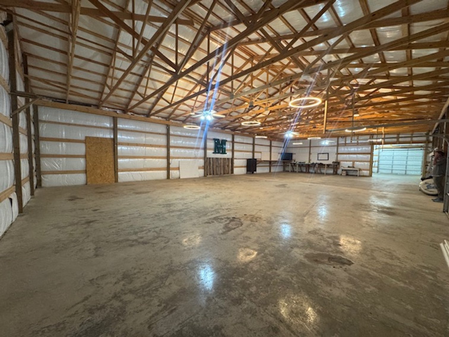 Image for Large Open Shop - 4,000 sq ft - Ideal for Multiple Uses - Centerville