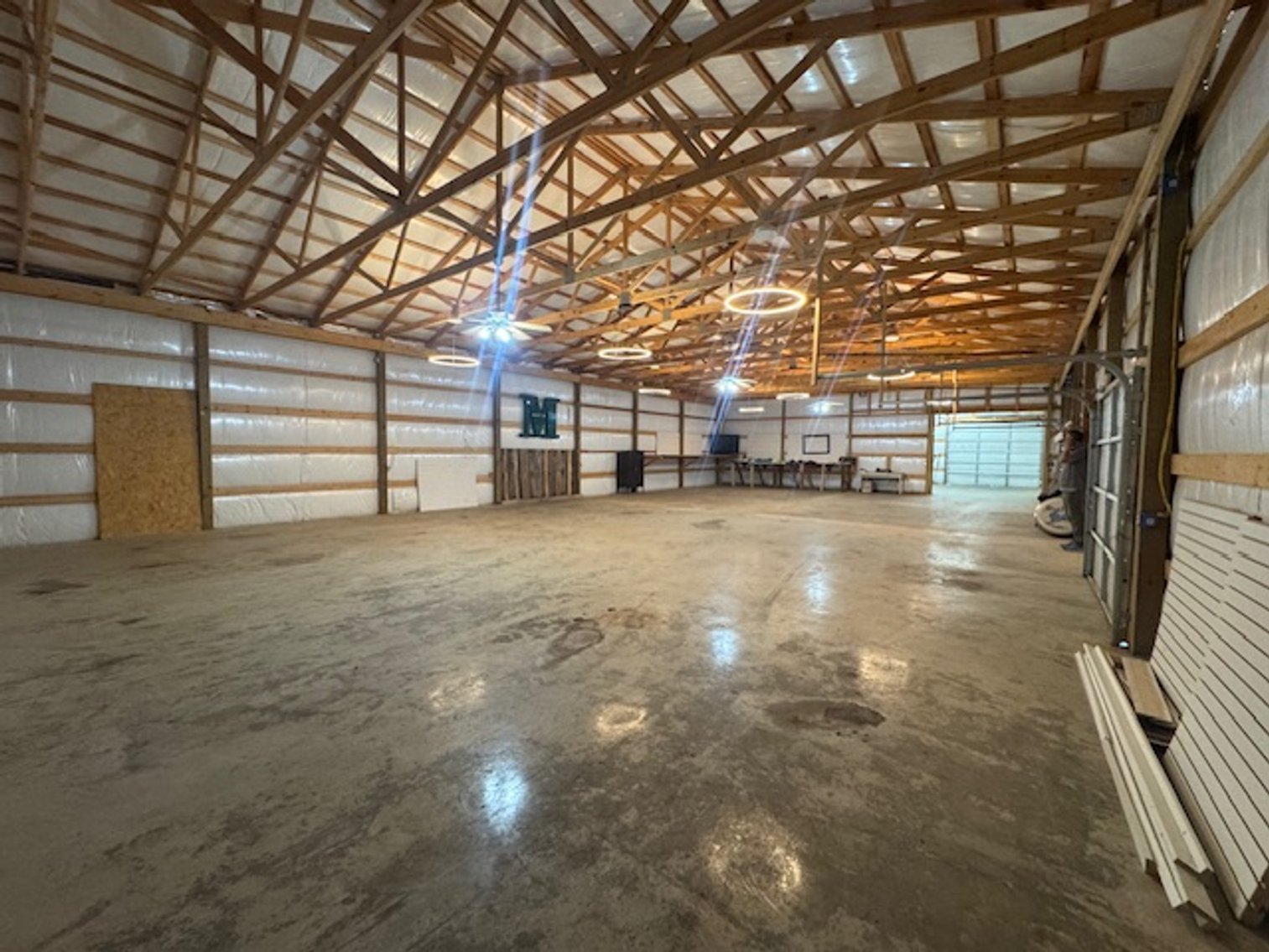 Image for Large Open Shop - 4,000 sq ft - Ideal for Multiple Uses - Centerville