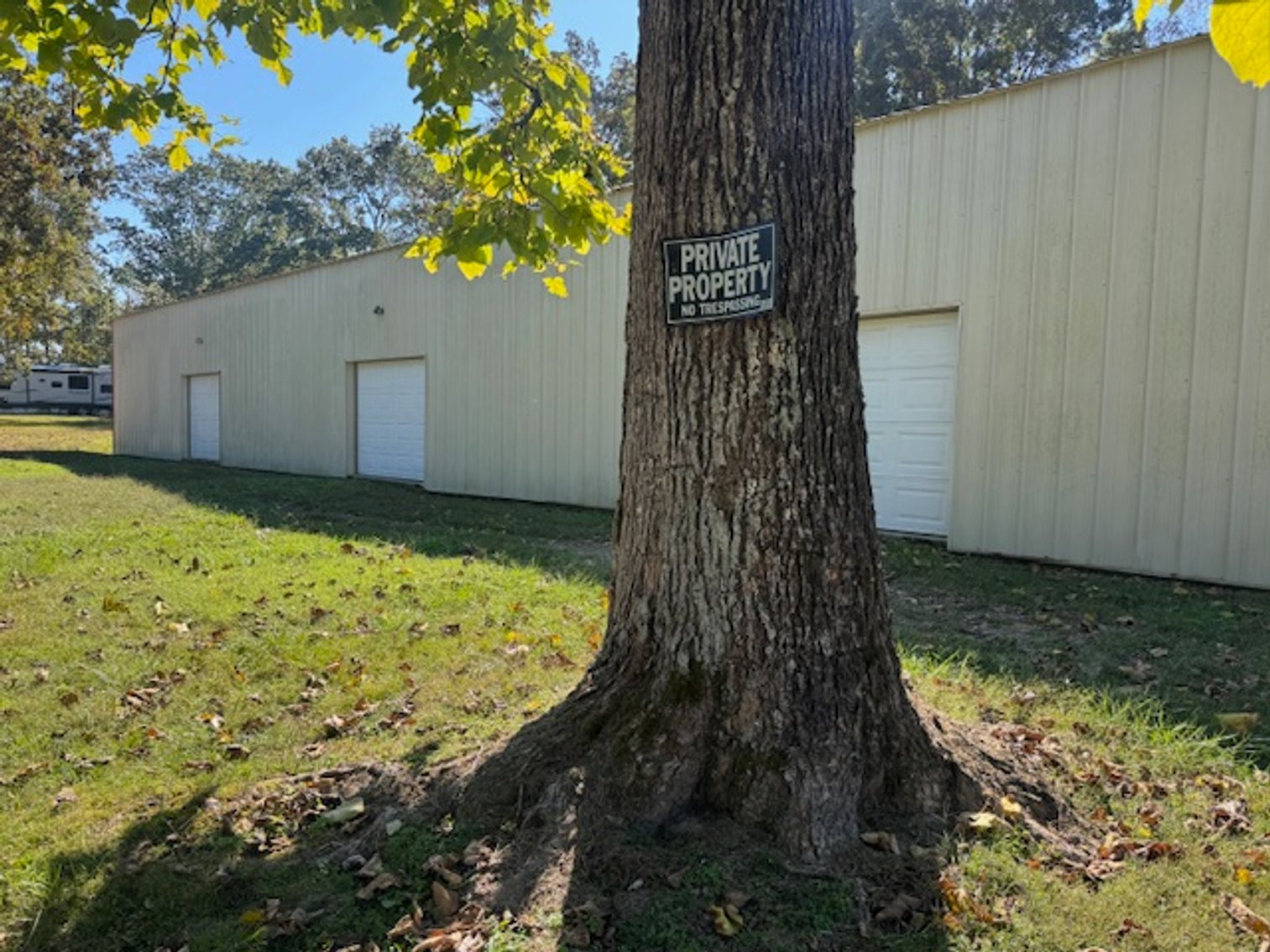 Image for Large Open Shop - 4,000 sq ft - Ideal for Multiple Uses - Centerville