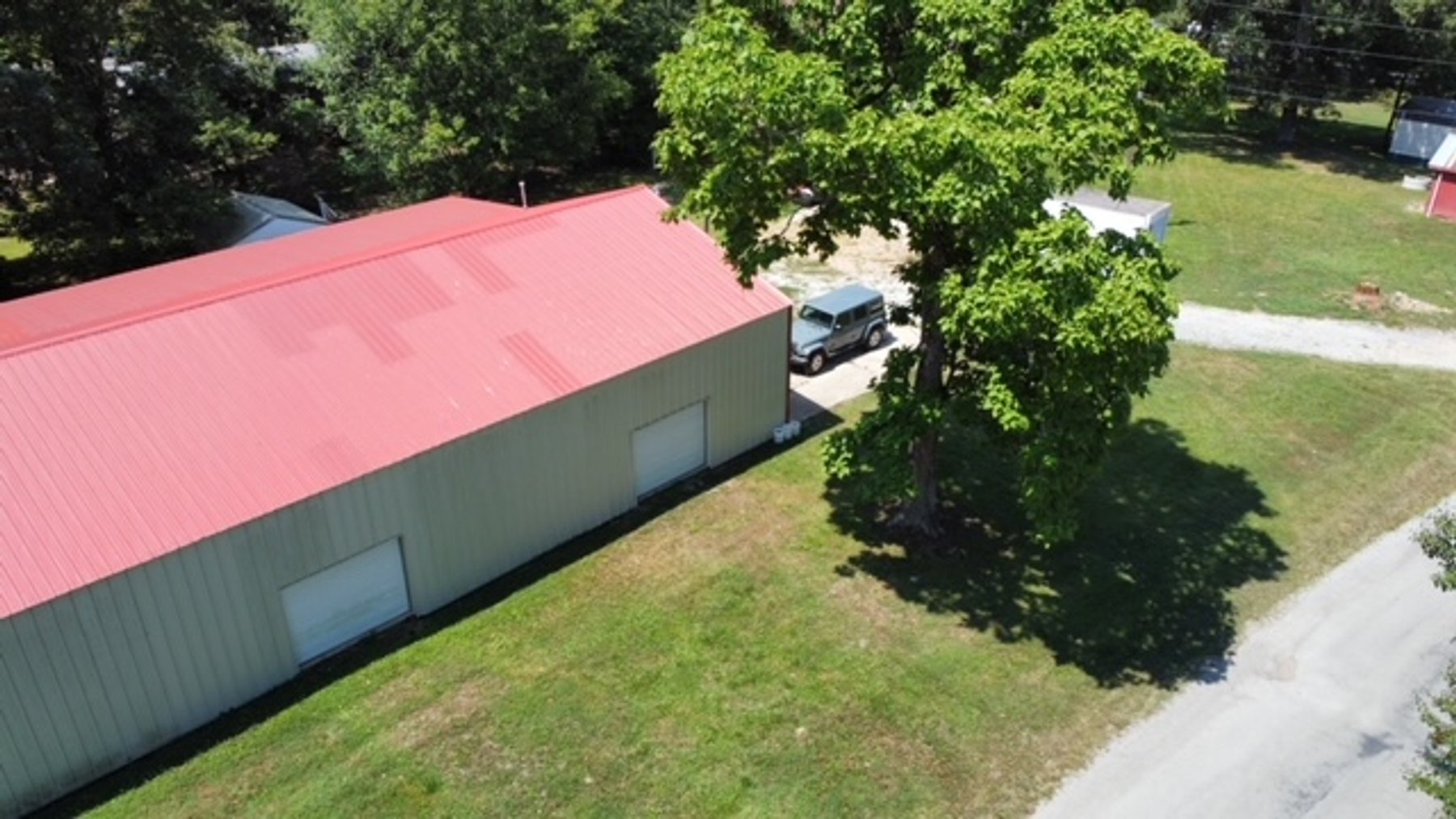 Image for Large Open Shop - 4,000 sq ft - Ideal for Multiple Uses - Centerville