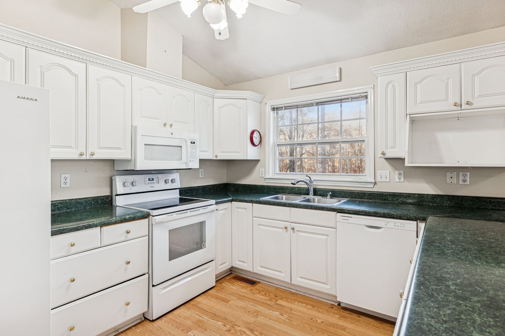 Image for Forrest Glenn Estate - Home & 5.89 acres in Fairview