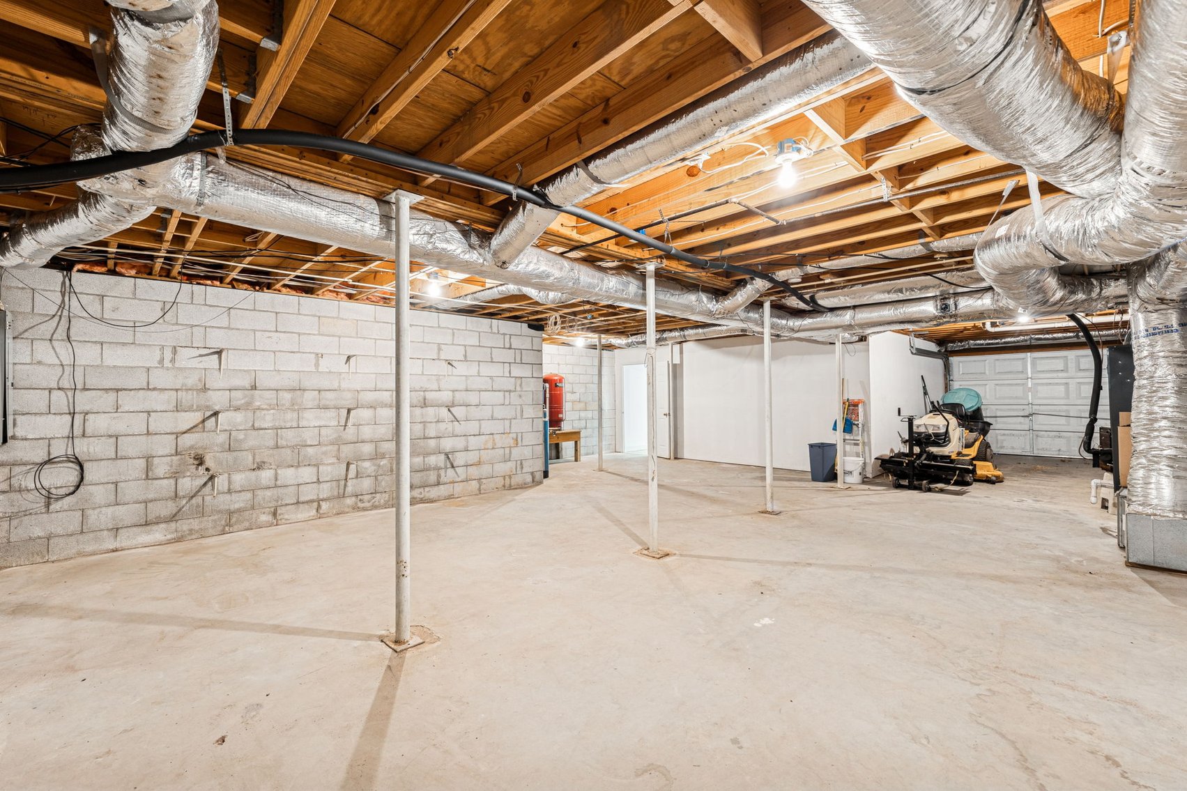 Image for Forrest Glenn Estate - Home & 5.89 acres in Fairview