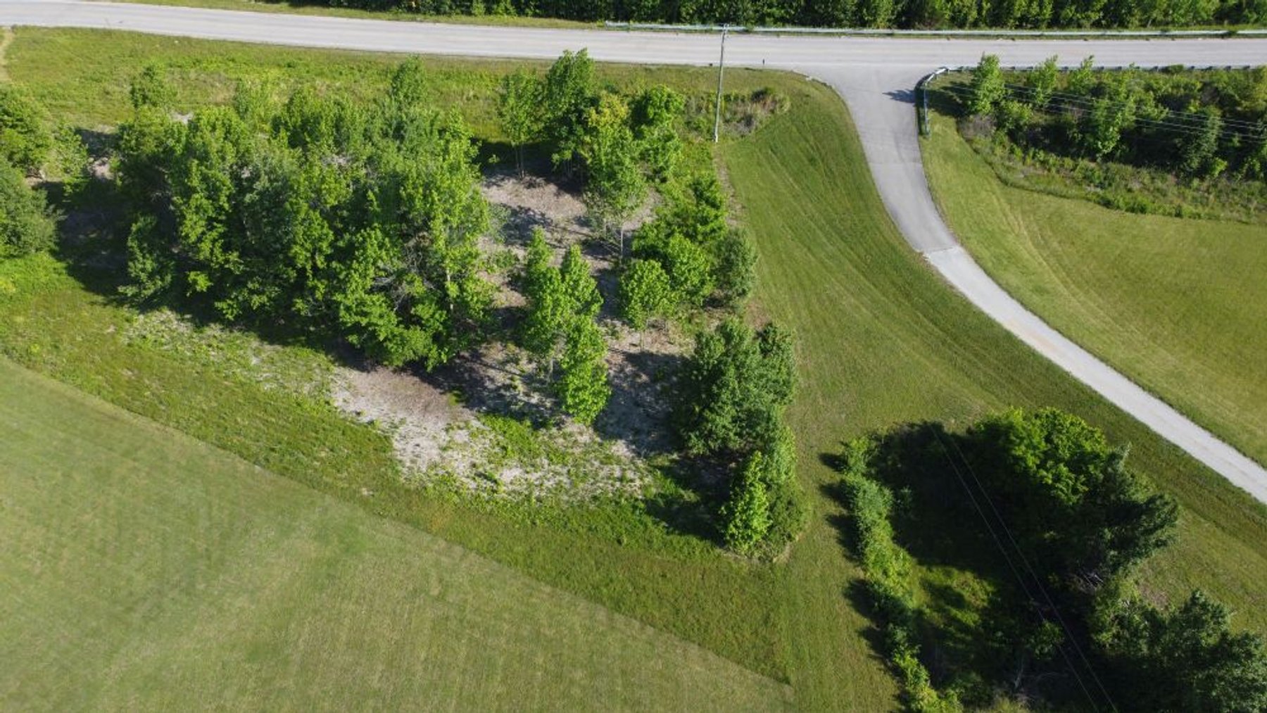 Image for Buildable Lot on Deer Ridge - Fairview / Pinewood area - 1.6 acres
