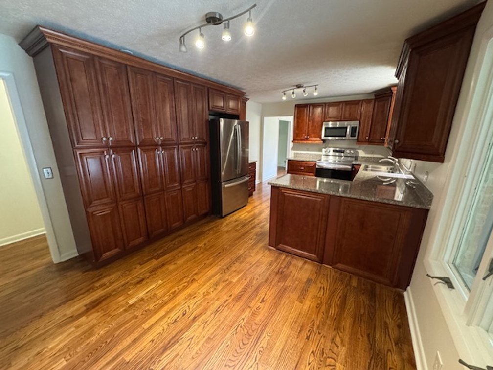 Image for 3,200 sf Brick House w/ Pool - 2+ Acres near schools