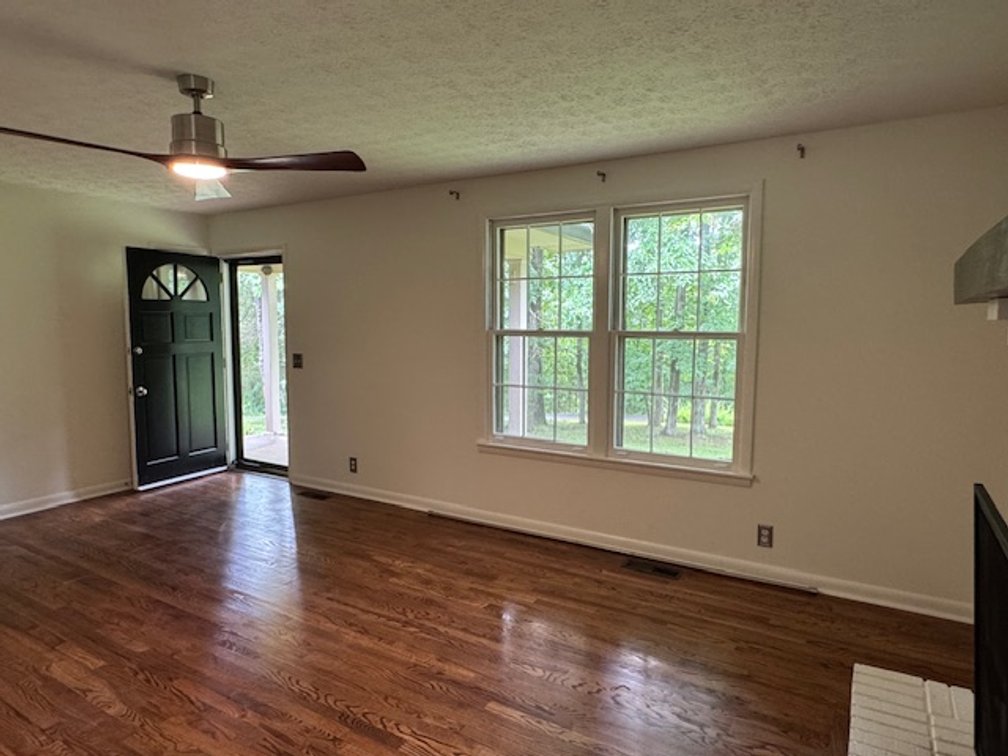 Image for 3,200 sf Brick House w/ Pool - 2+ Acres near schools