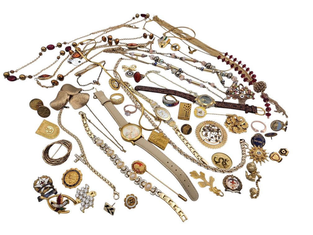 Costume Jewelry Lot - Gold/Colorful (V)