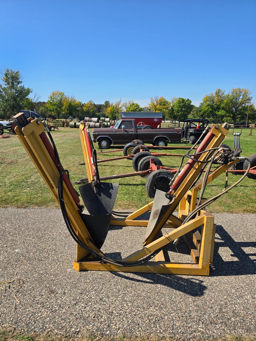 Image for Ediger Auctions Fall Consignment - Ring 1