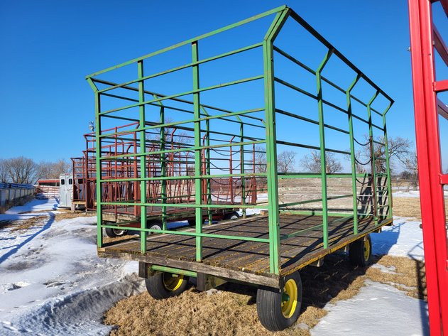 Image for 9' x 16' throw rack