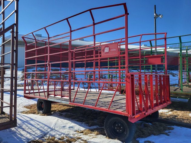 Image for E-Z Trail 9' x 16' throw rack